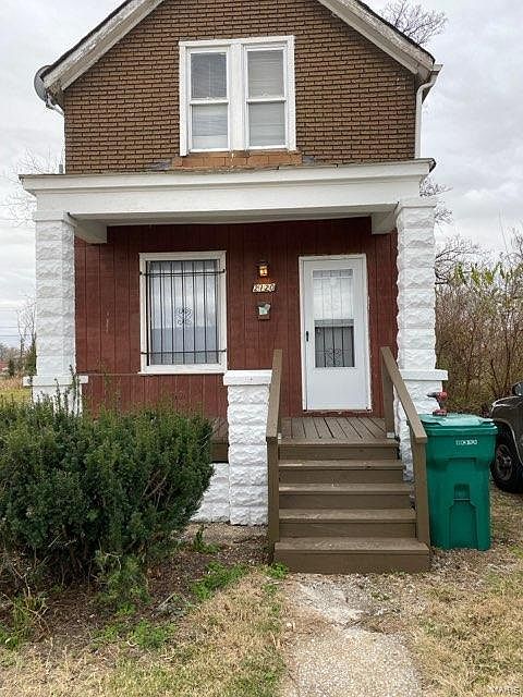 1st image of 2120 Saint Louis Ave