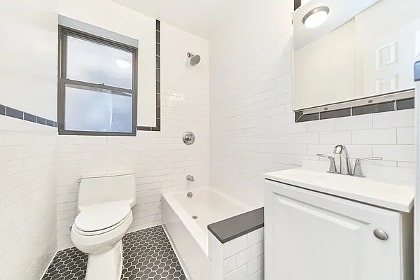 Rented by Living New York | media 36