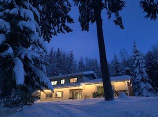 2883 Black Diamond Rd, Port Angeles, WA 98363