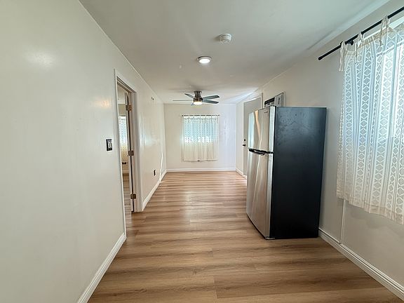 5th image of 1327 N Orange Dr #3