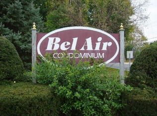 18 Bel Air Dr #18, New Milford, CT 06776