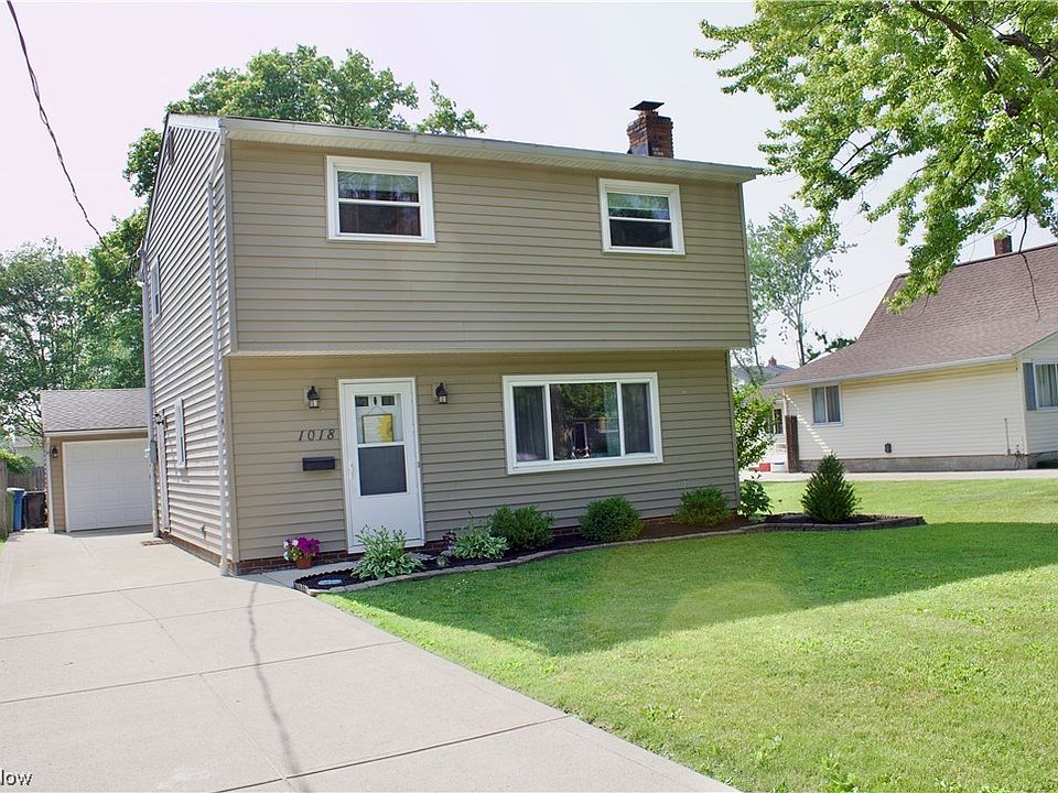 1st image of 1018 E 349th St