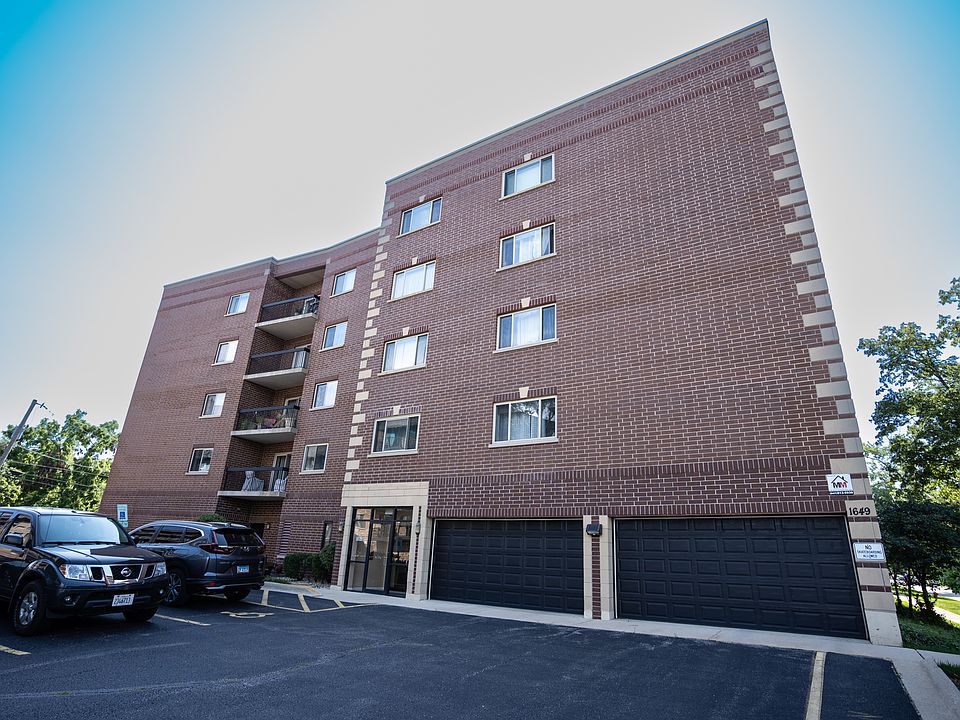 1st image of 1649 Ashland Ave Unit 302