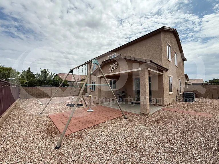 12437 N Starthroat Dr — Photo 40