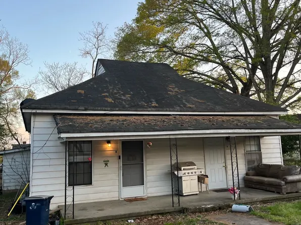 116 Peachtree St, Griffin, GA 30223