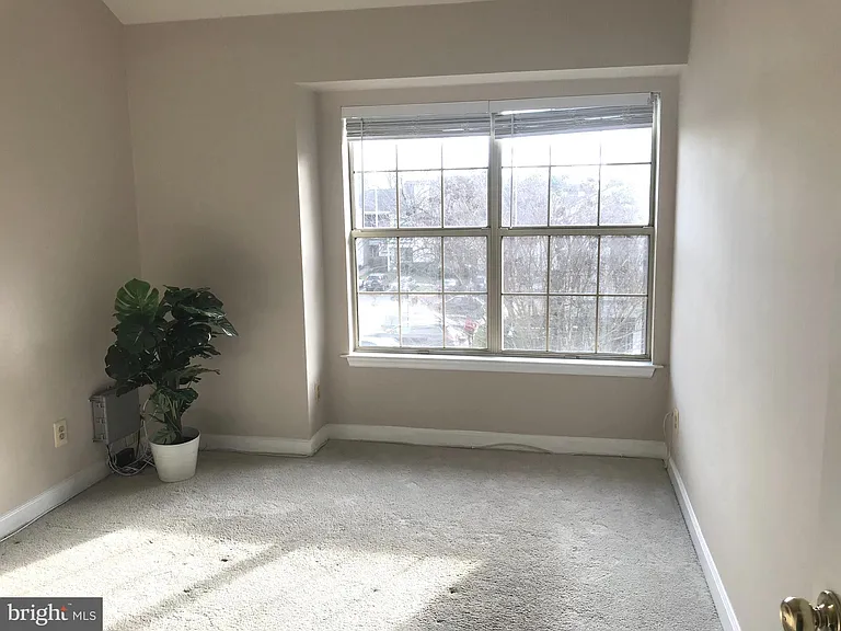5918 Barbados Pl #202 — Photo 31