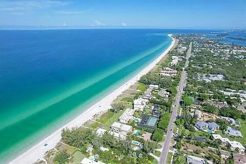 5201 Gulf Of Mexico Dr — Photo 14