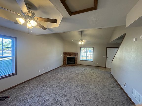 3rd image of 1622 Chaddsford Dr #B