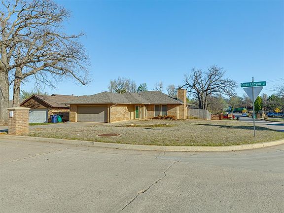 5th image of 2841 Green Canyon Dr