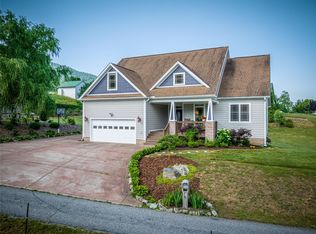 72 Dave Way, Canton, NC 28716
