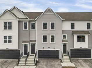 13430 Territorial Cir N, Maple Grove, MN 55369