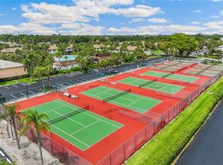 4220 Looking Glass Ln #4302, Naples, FL 34112