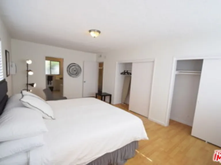1940 Carmen Ave #PENTHOUSE — Photo 9