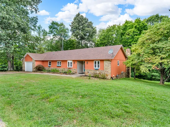 1794 Orchard Hill Rd, Nashville, IN 47448