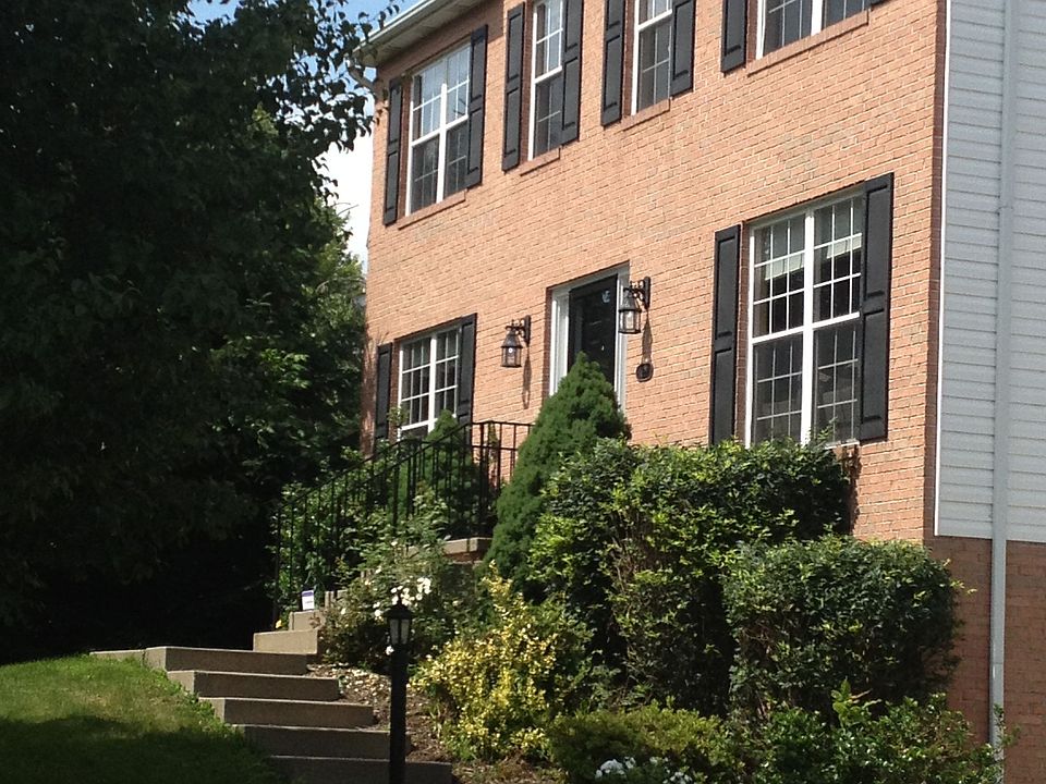 Exterior 1