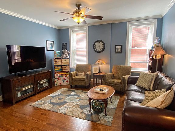 2nd image of 4353 Forest Park Ave #4353