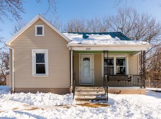 209 Myrtle St, Staunton, VA 24401