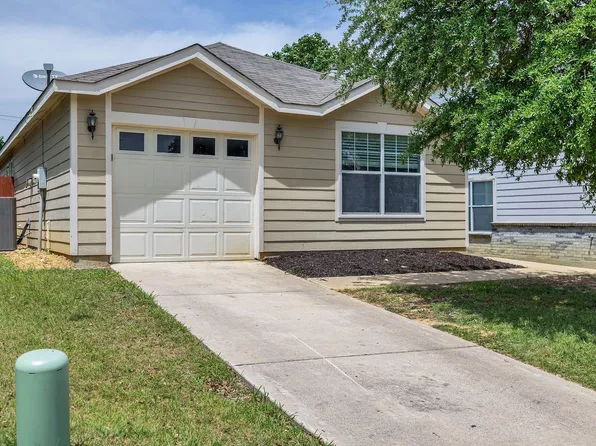 1345 Sierra Estate Trl, Fort Worth, TX 76119