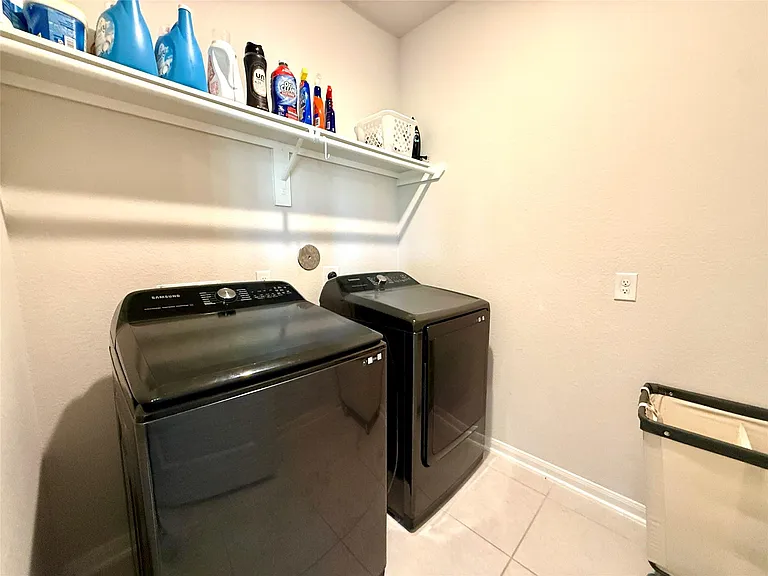 307 Twin Lakes Blvd W — Photo 26