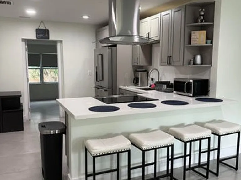 2314 Pinecrest Ct — Photo 1