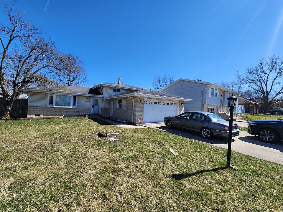 1st image of 15133 Long Ave