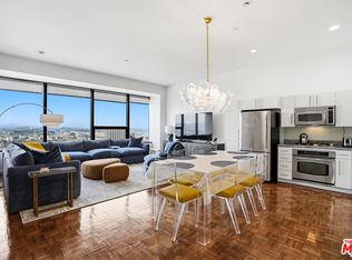 1100 Wilshire Blvd APT 2604, Los Angeles, CA 90017