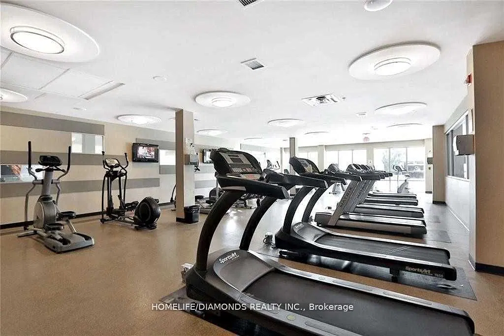 2 bed, $2,545 — Photo 4