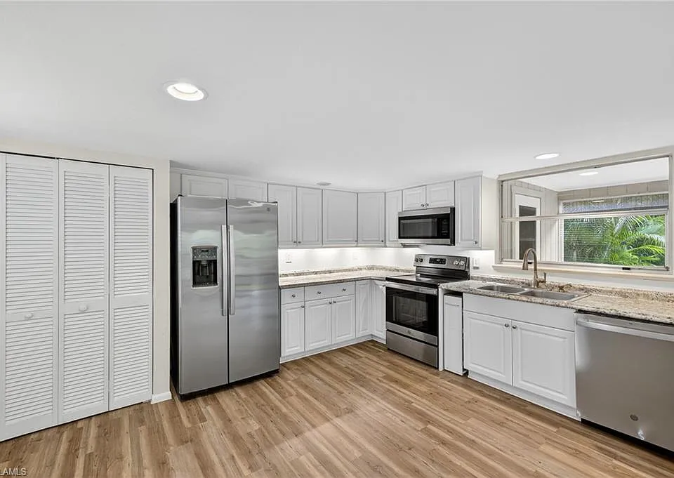 151 Crown Dr