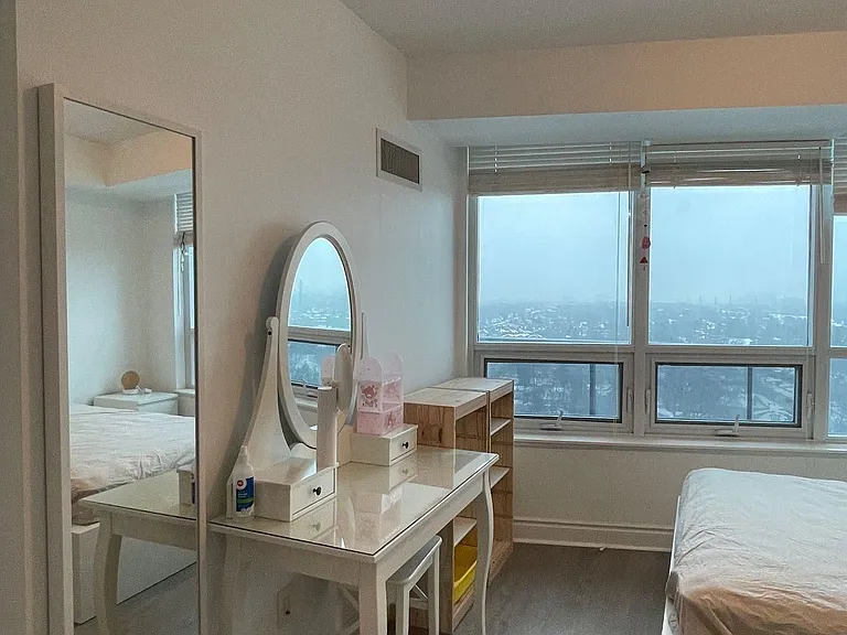 25 Greenview Ave #1328 — Photo 9