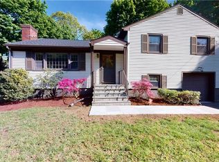 3 Cornwall Ct, Norwalk, CT 06850