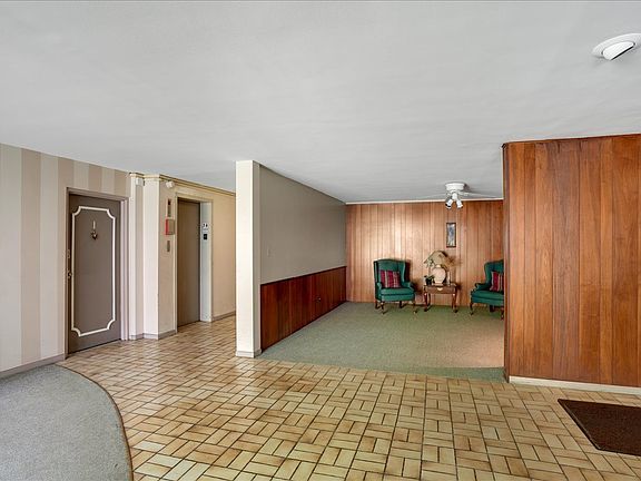 2nd image of 415 Wesley Ave APT 44