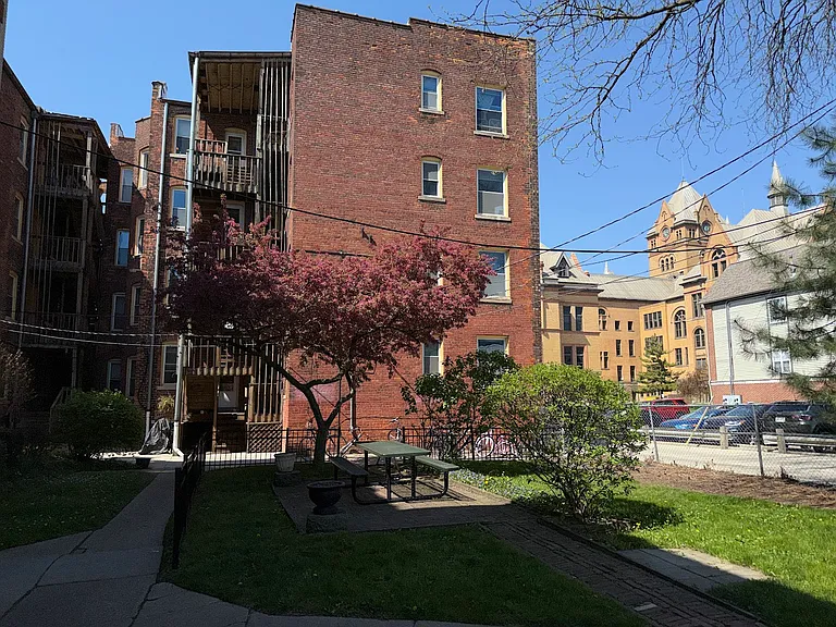 4762 2nd Ave #B2 — Photo 26