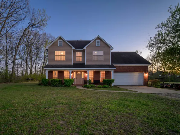 9319 Brunswick Rd, Millington, TN 38053