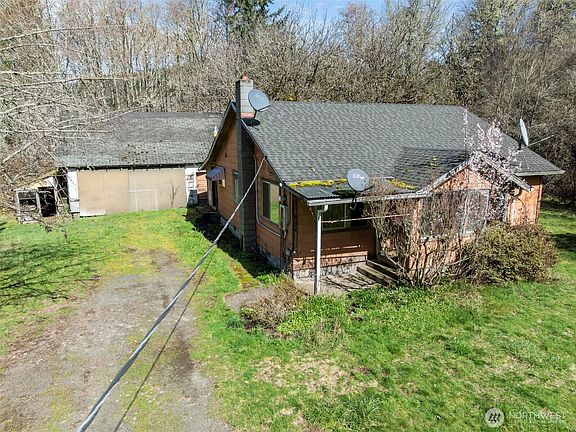 4th image of 425 Winston Creek Road