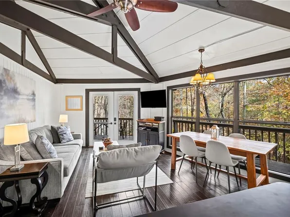 35 Treetop Knoll Dr, Jasper, GA 30143