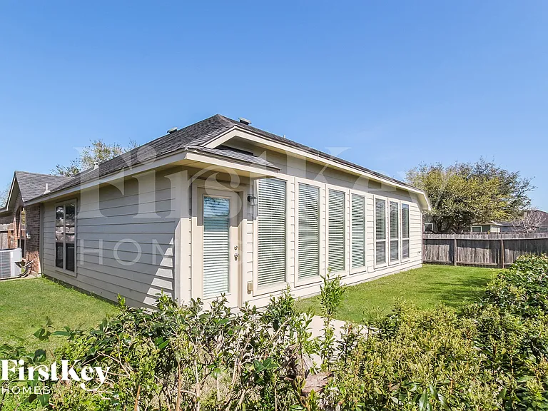 2703 Facet Creek Dr — Photo 14