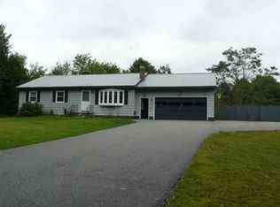 495 Pond Rd, Lewiston, ME 04240