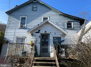 41 Hillside Dr, Warren, PA 16365