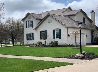 28435 Glen Hollow Ln, Olmsted Township, OH 44138