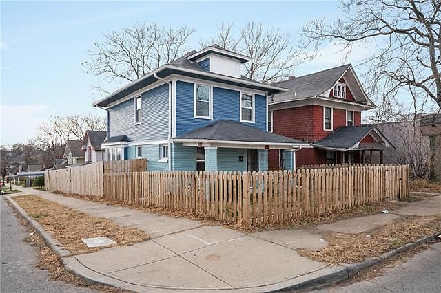 1st image of 3617 E 27th St