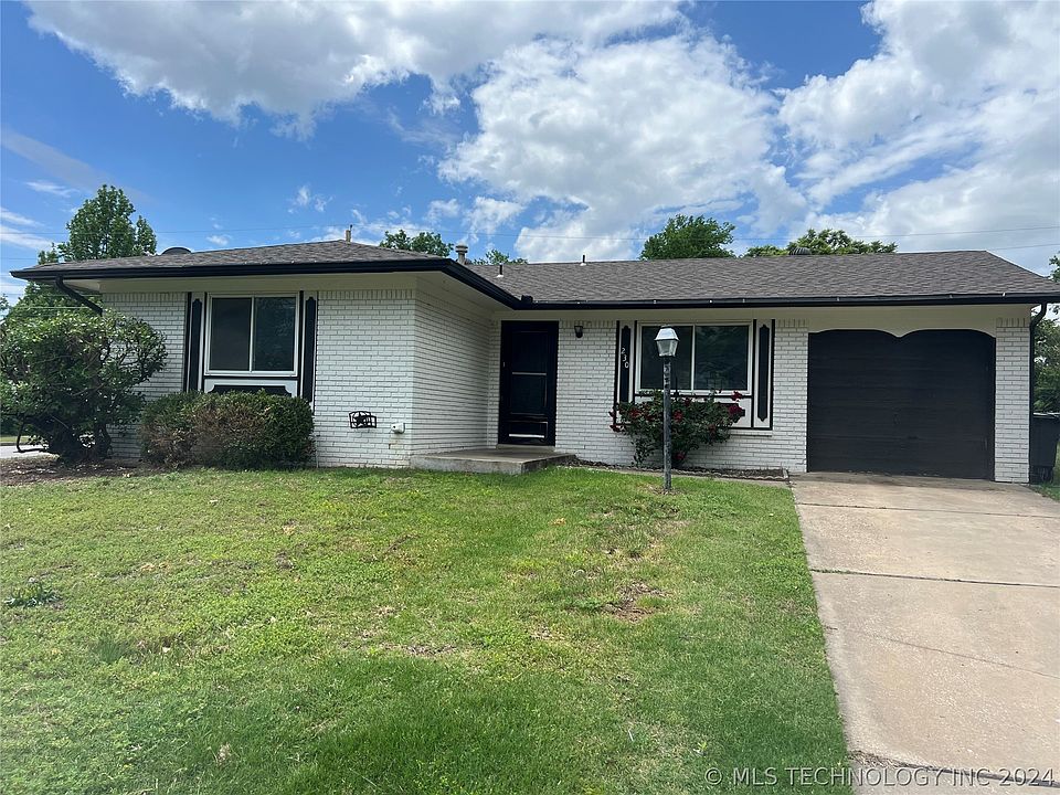 1st image of 230 S 185th East Ave