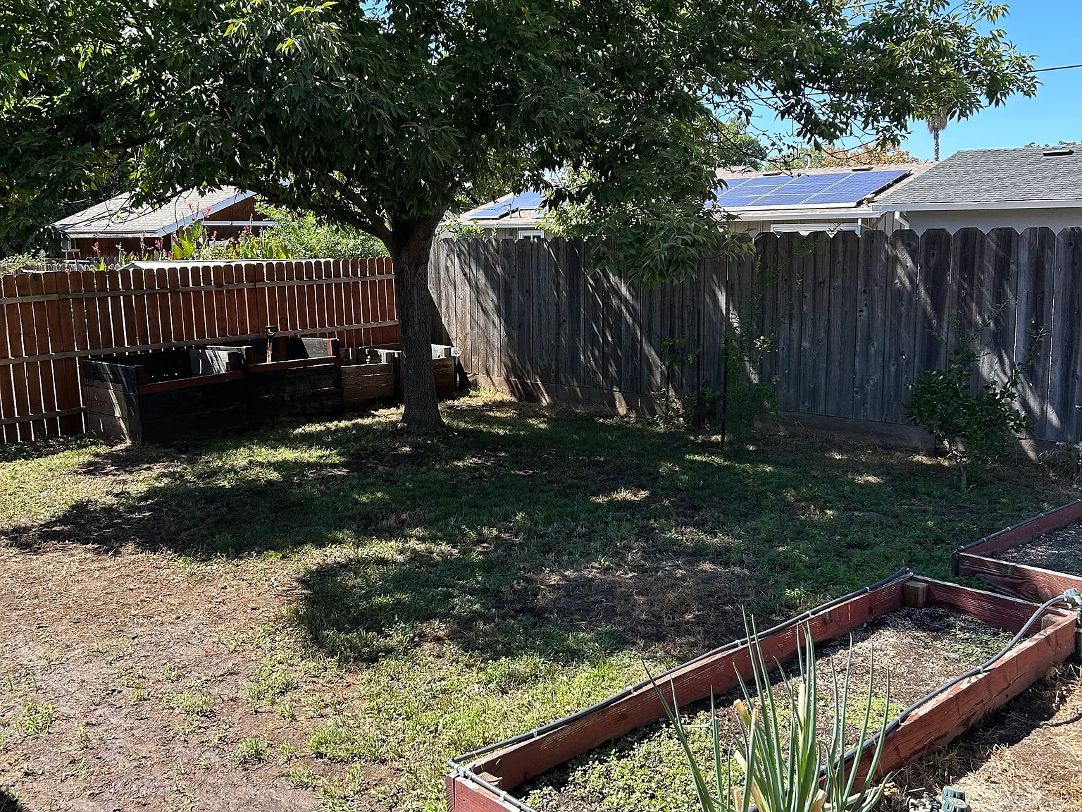 1360 Manzanita Ave — Photo 4