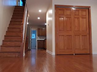 2929 S Cleveland St, Philadelphia, PA 19145