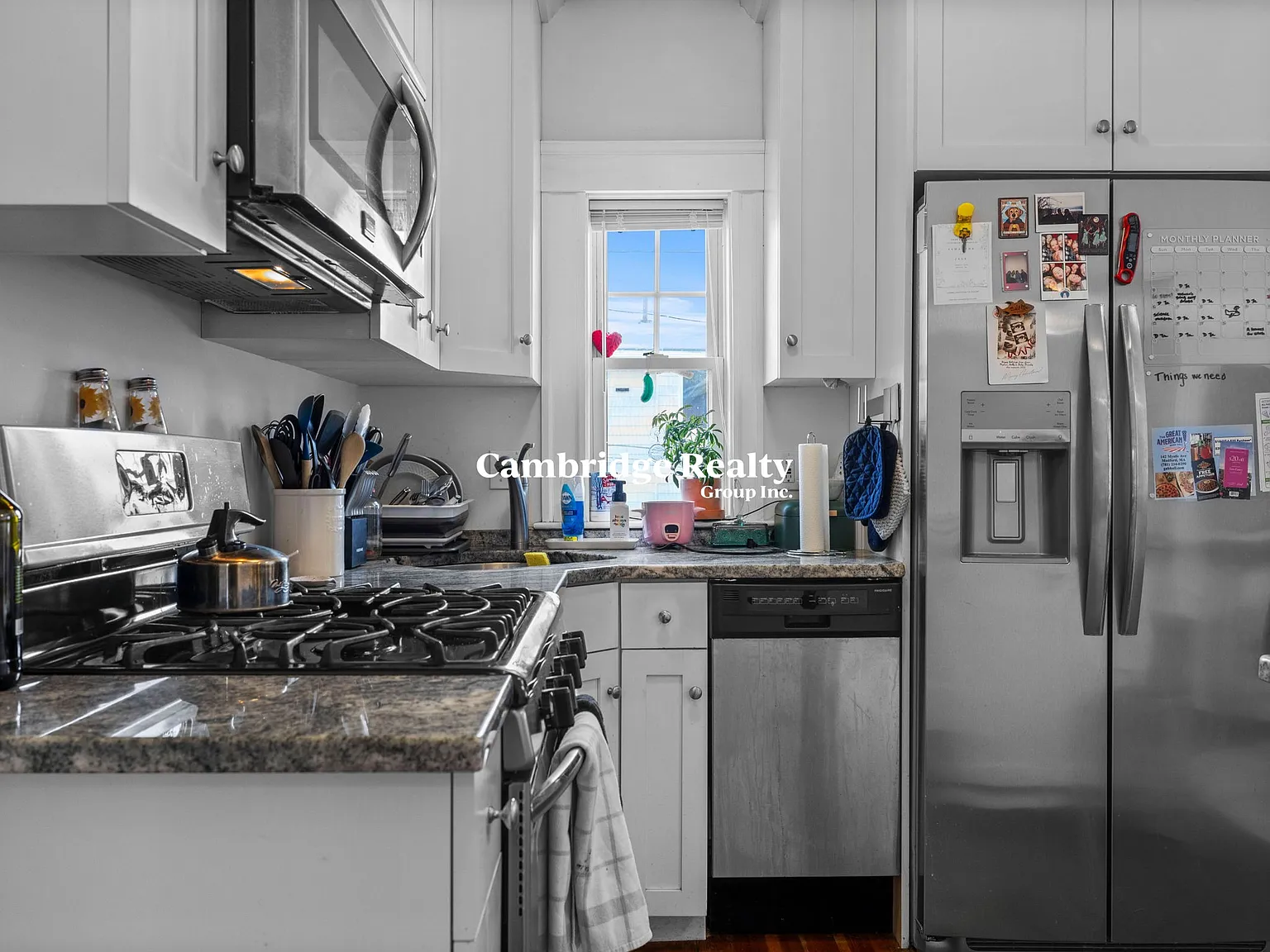 4 bed, 2.0 bath, $5,200 — Photo 3