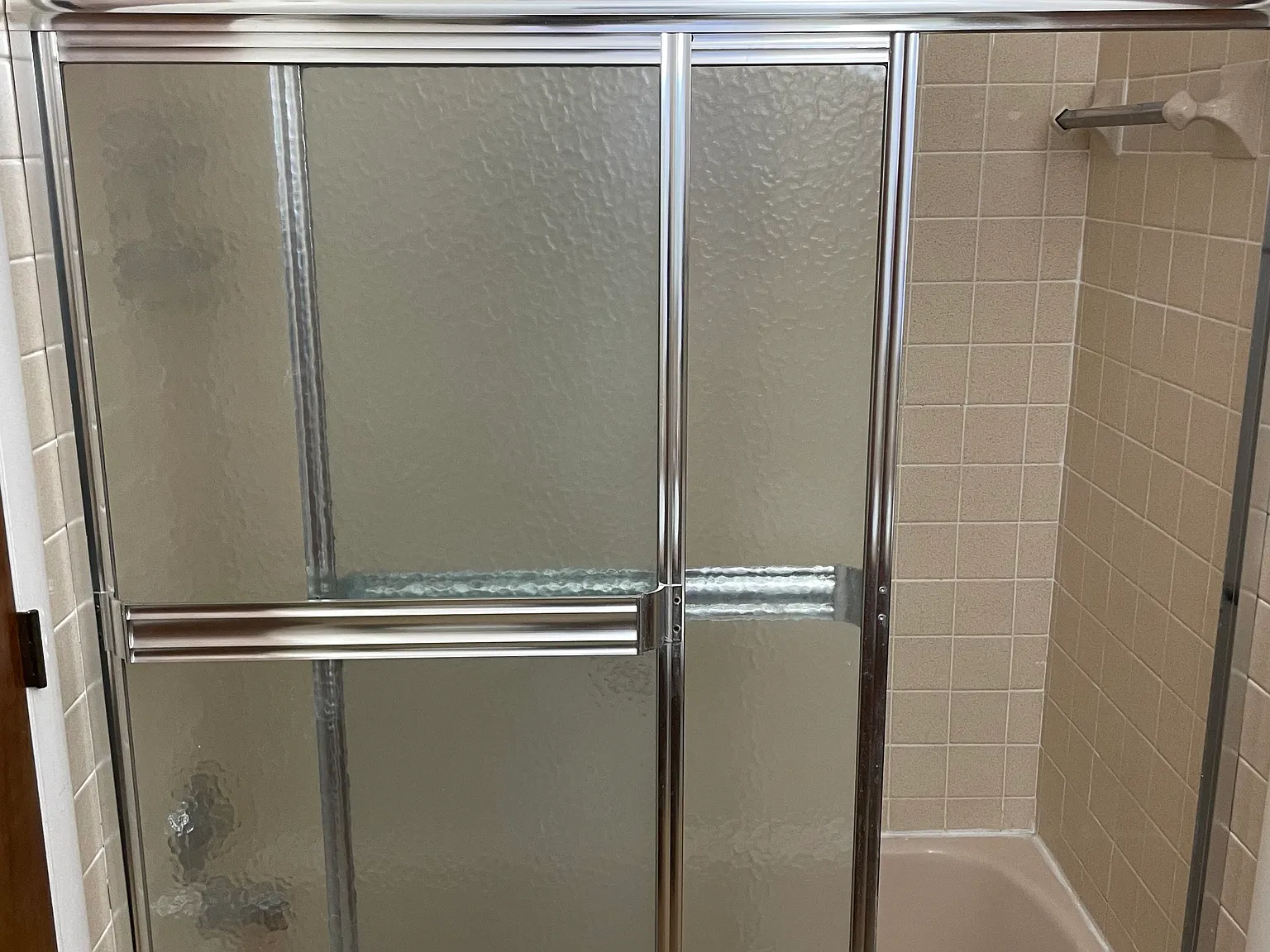 2 bed, 1850 sqft, $1,700 — Photo 4