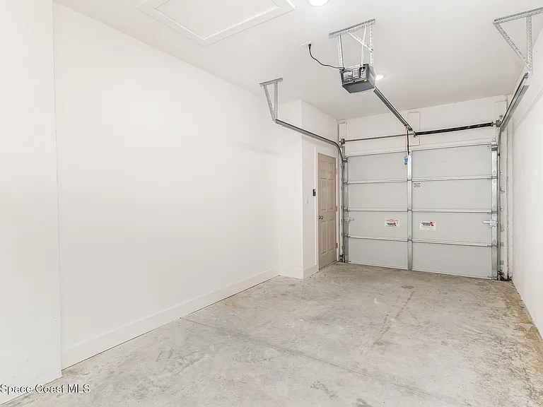 1635 Par St NE #2202 — Photo 32