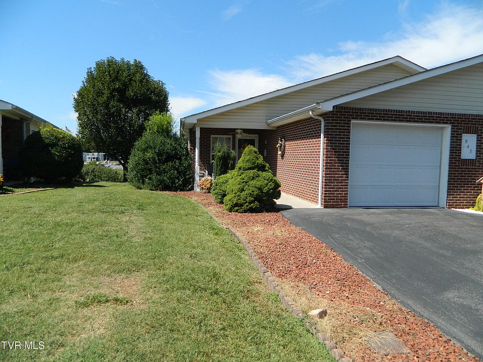 1st image of 943 Cornerstone Ct