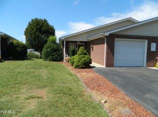 943 Cornerstone Ct, Kingsport, TN 37660