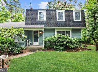 16 Wicklow Dr, Tabernacle, NJ 08088