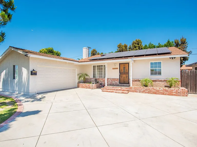 13391 Wynant Dr — Photo 3